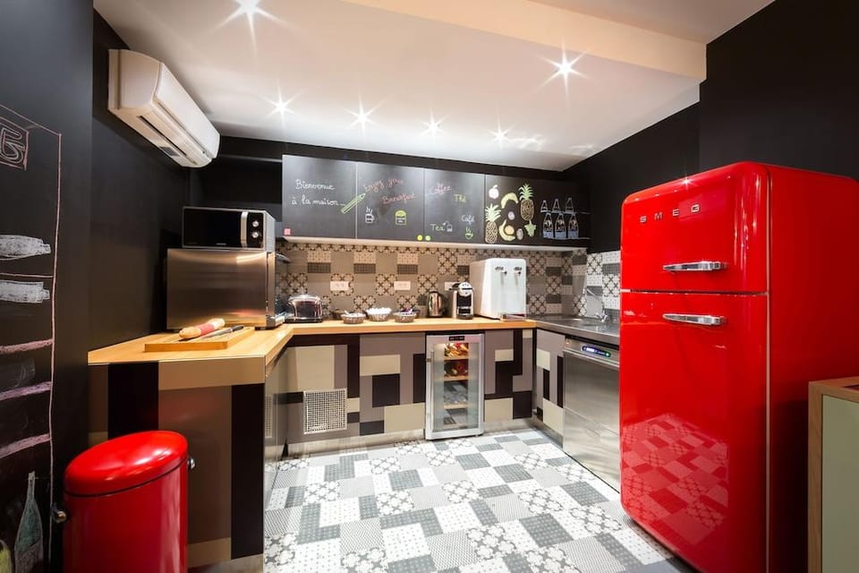 Hotel Crayon Rouge Hotel in Paris