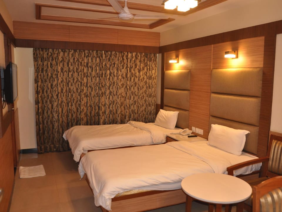 Hotel Sms Grand Inn Hotel in Tamil Nadu