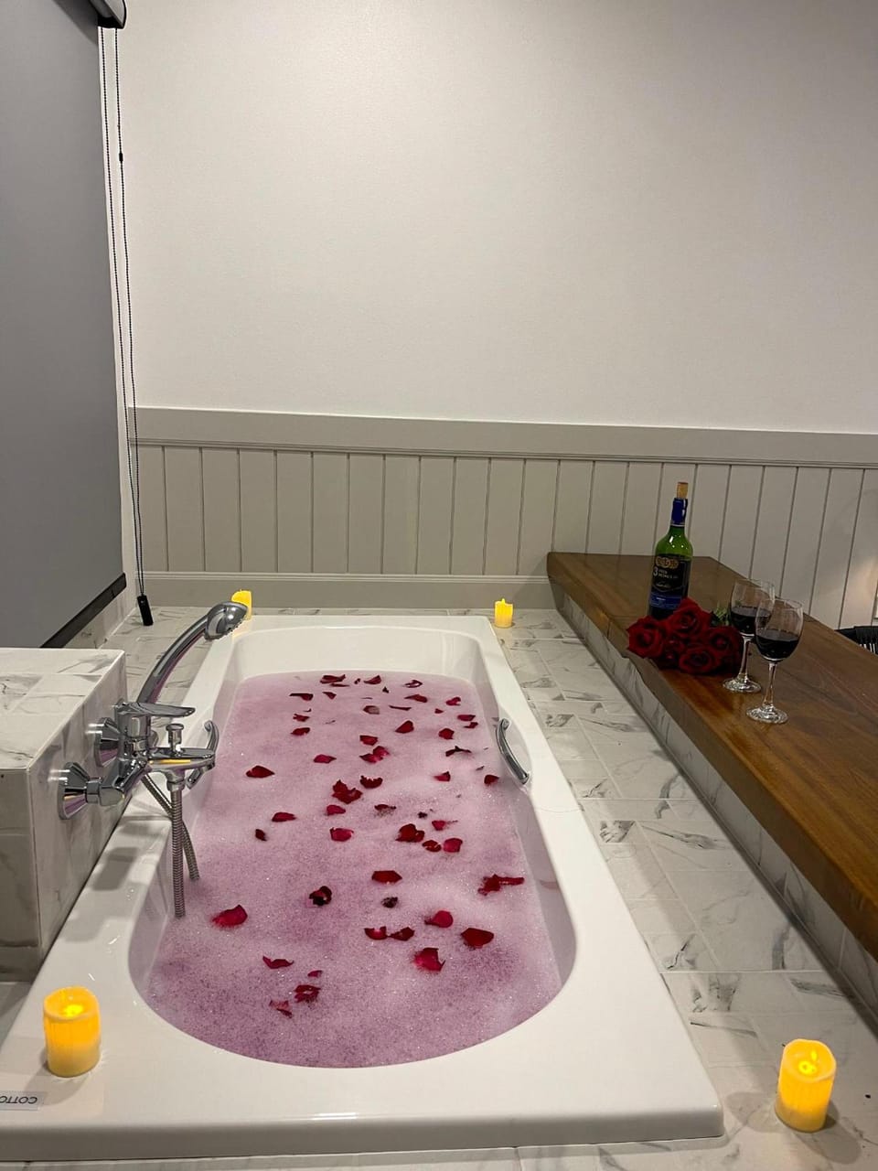 Hot tub