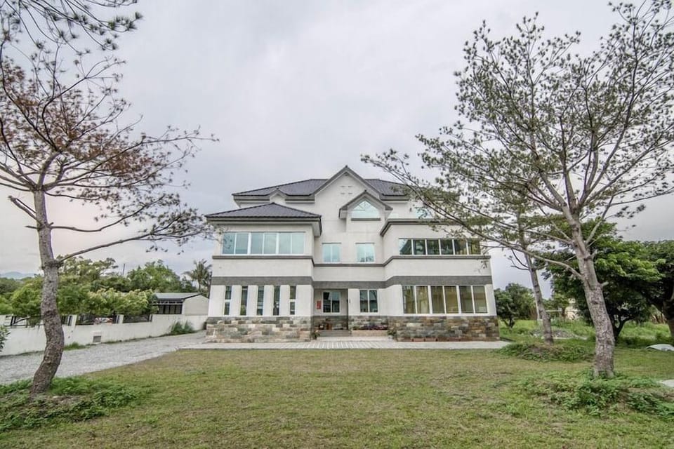 White Pine Village Hotel in Taiwan, Province of China
