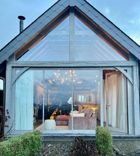 La Perle du Fierain Lodge in Wallonia, Belgium