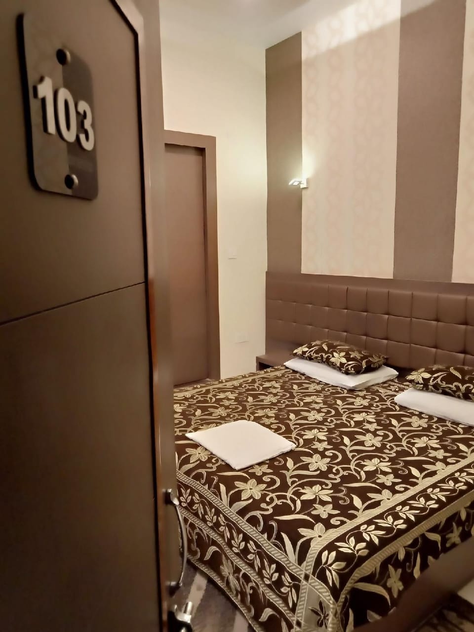 Hotel Alka Hotel in Varanasi