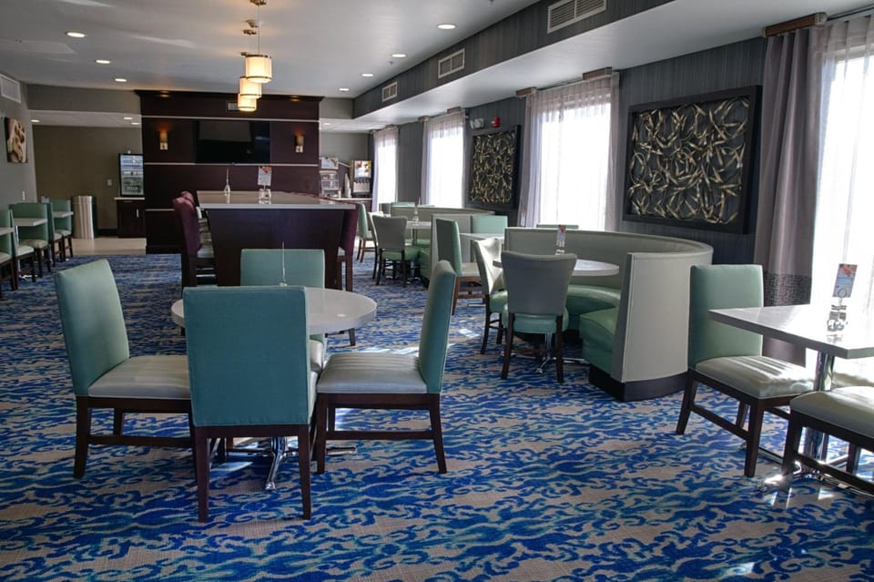 Holiday Inn Express & Suites Sidney By IHG Hotel in Ohio
