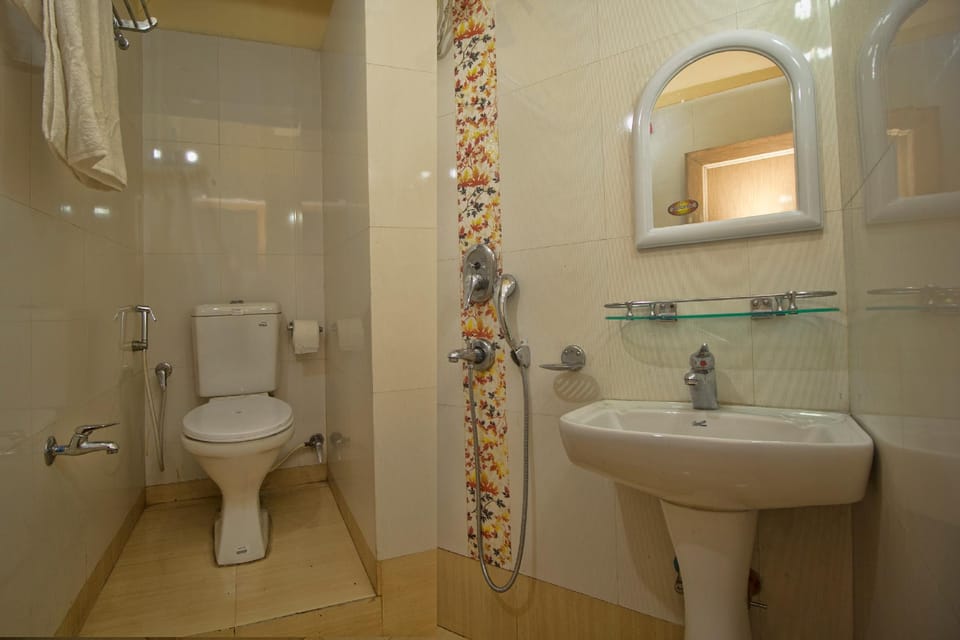 Hotel O Golden Moments Hotel in West Bengal