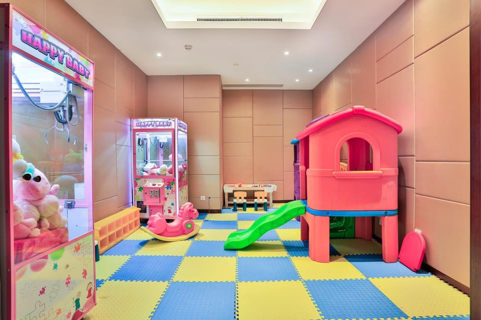 SSAW Boutique Hotel Tonglu World Trade Hotel in Hangzhou