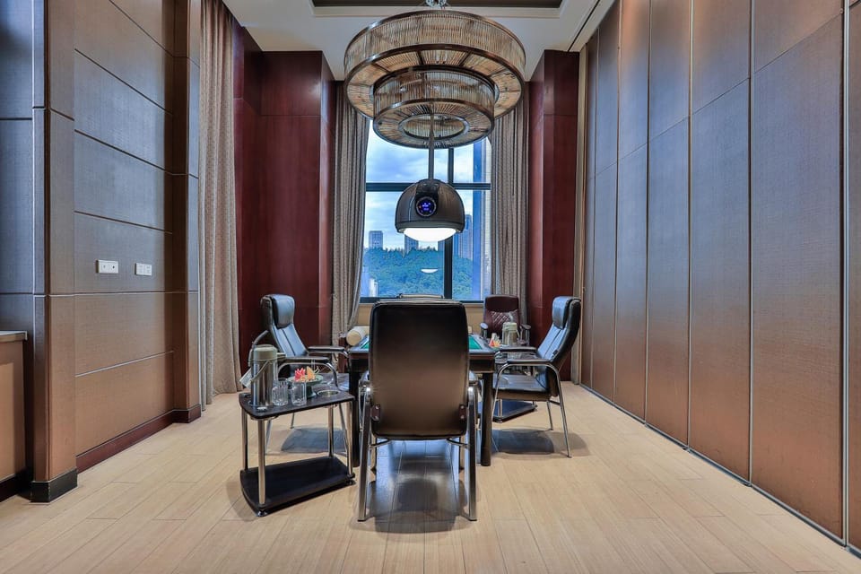 SSAW Boutique Hotel Tonglu World Trade Hotel in Hangzhou
