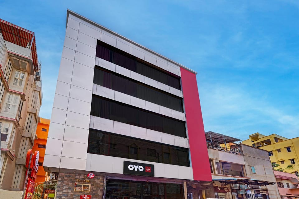 Hotel O Paradise Inn Hotel in Bengaluru