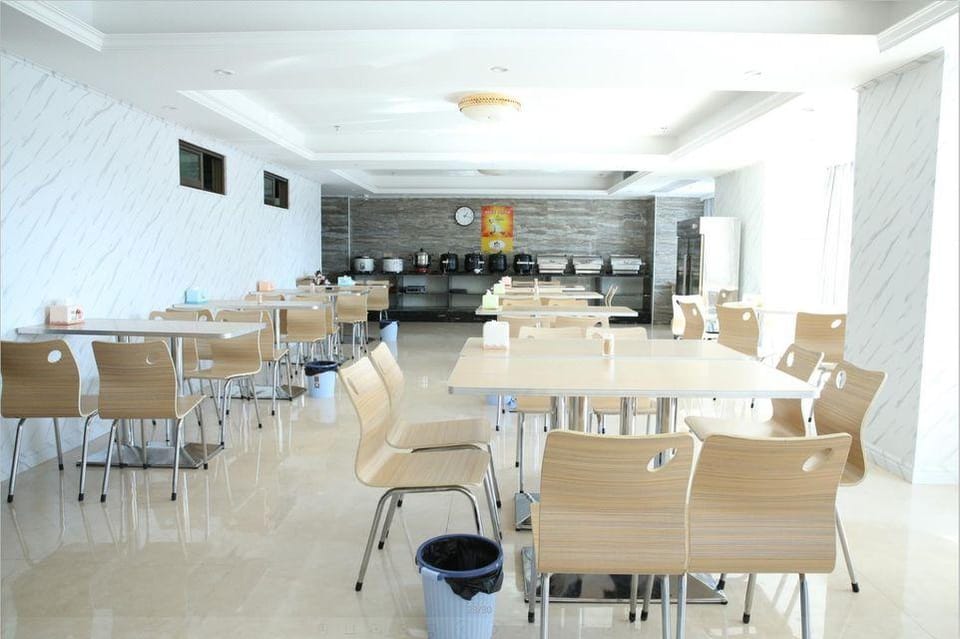 Super 8 Hotel (Ninghua Wanxing Square) Hotel in Fujian