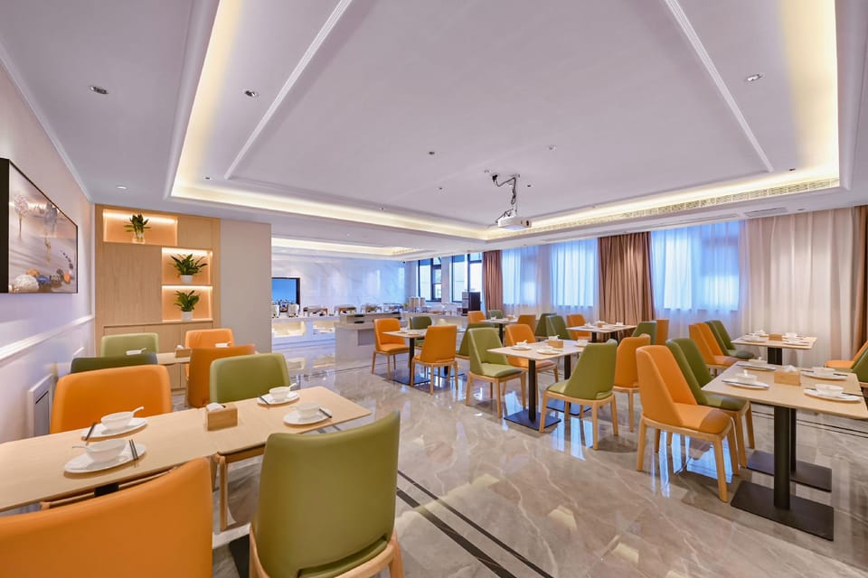 Vienna 3 Good Hotel (Mingguang Xingguang Trade City Store) Hotel in Jiangsu