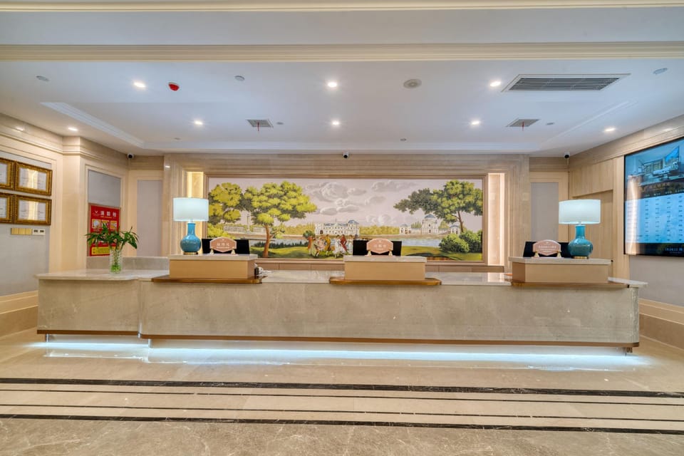 Vienna Hotel (Linyi Shunhe West Street) Hotel in Jiangsu