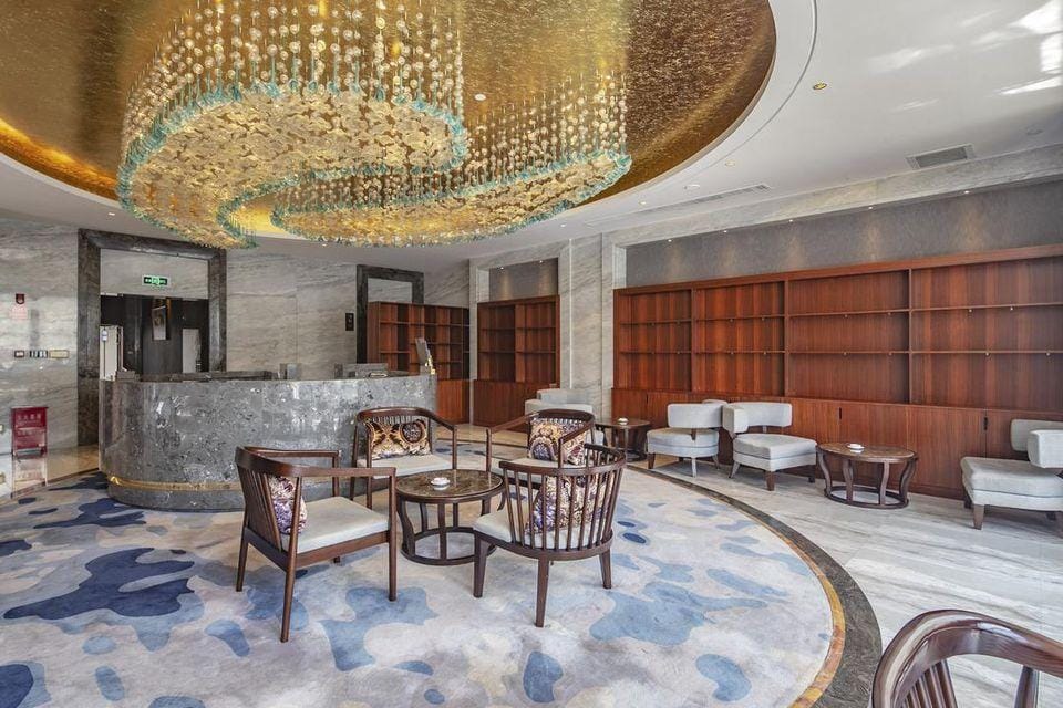 Auspicious Phoenix Hotel Hotel in China