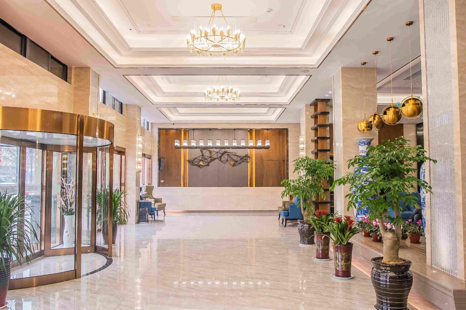 Fengyang Xinmilan International Business Hotel Hotel in Jiangsu