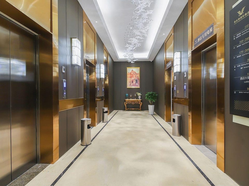Vienna International Hotel (Sunchuang Tower Flagship Store in Bengbu) Hotel in Jiangsu