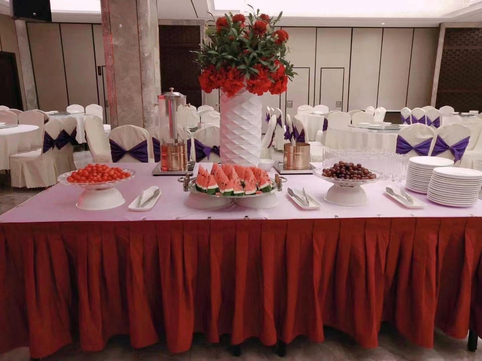 Lin Hong Hotel Hotel in Hubei