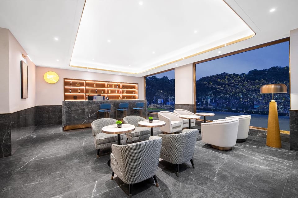 Lianyungang East China Sea high-speed rail station Hotel in Jiangsu