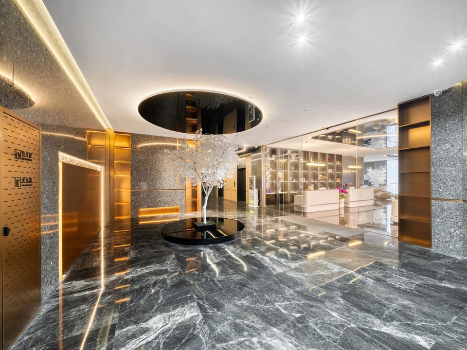 Jiyu Lanting Hotel (Jinhua Jinyi Baolong Plaza) Hotel in Hangzhou