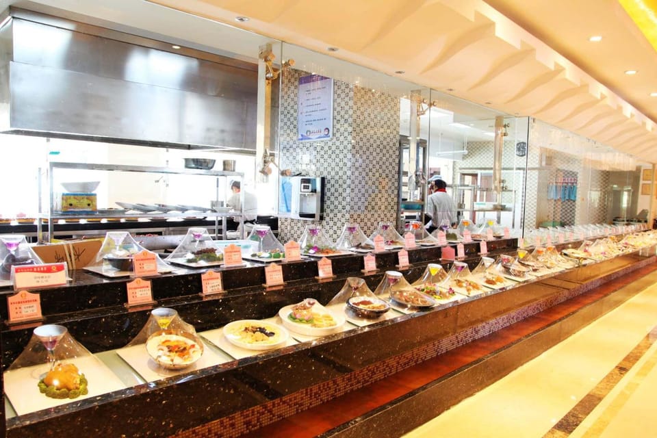 Donghua Hotel Hotel in Zhejiang