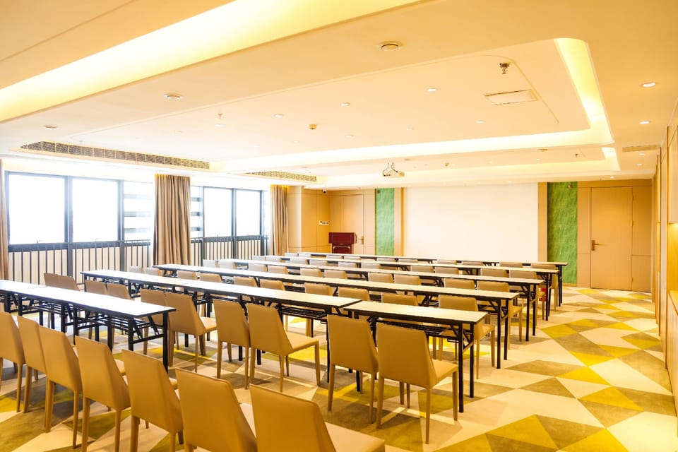 Vienna 3 Good Hotel (Lianyungang Guannan High-speed Railway Station) Hotel in Jiangsu