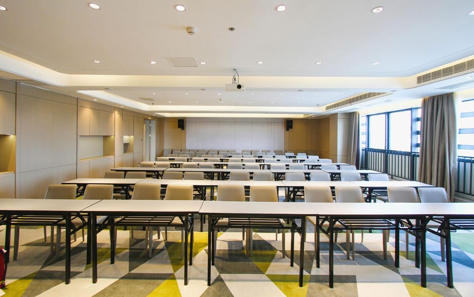 Vienna 3 Good Hotel (Lianyungang Guannan High-speed Railway Station) Hotel in Jiangsu