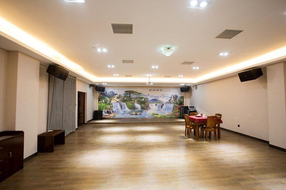 Weilaicheng Hotel Hotel in Hubei