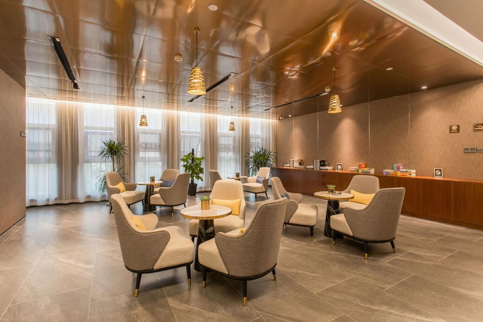 Home Inn Select Hotel (Linyi Jiefang East Road Wuyue Square Branch) Hotel in Jiangsu