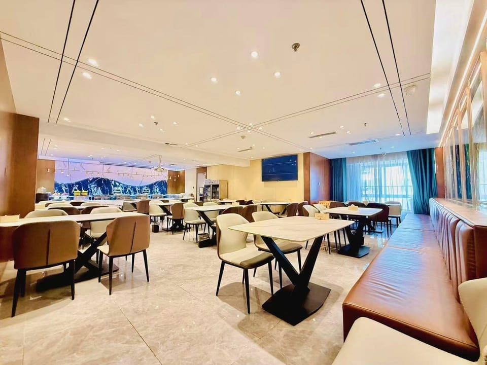 Xi'an Tangdao Hotel (High-tech Zone Foreign Affairs College) Hotel in Xian
