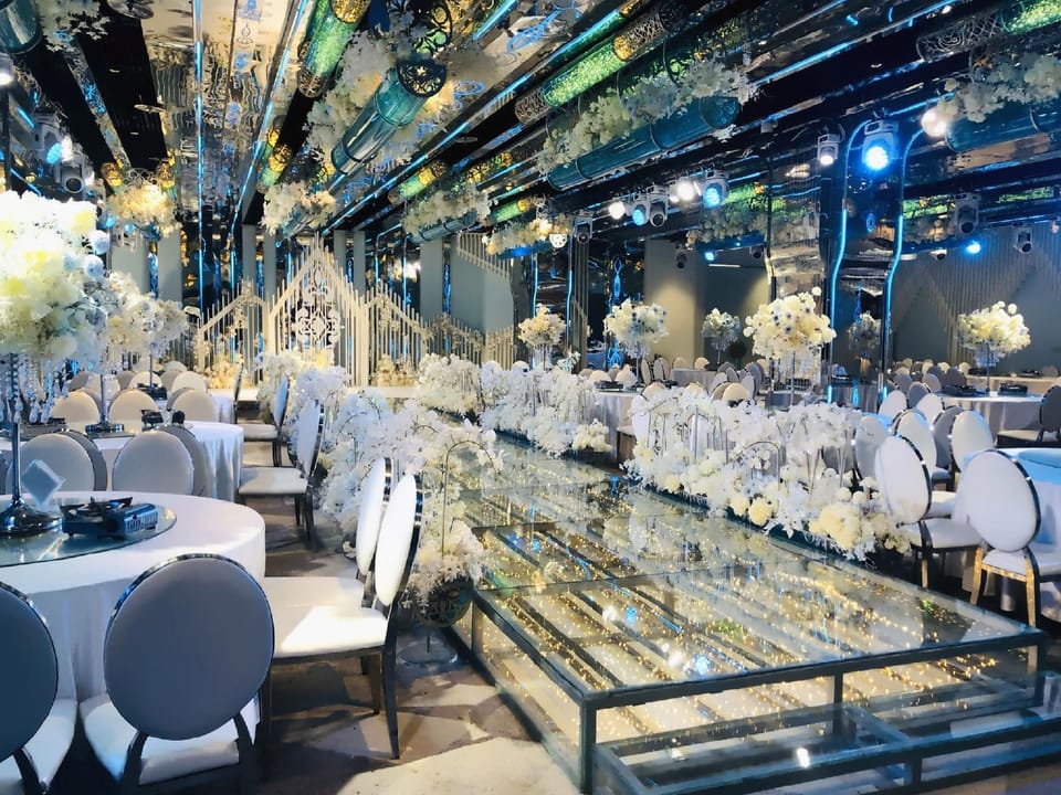 Sanchuan LIVE Hotel (Yuhai Jixing Branch) Hotel in Jiangsu