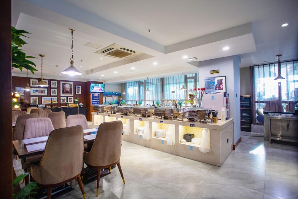 LANOU Hotel (Handan Municipal Government East Railway Station) Hotel in China