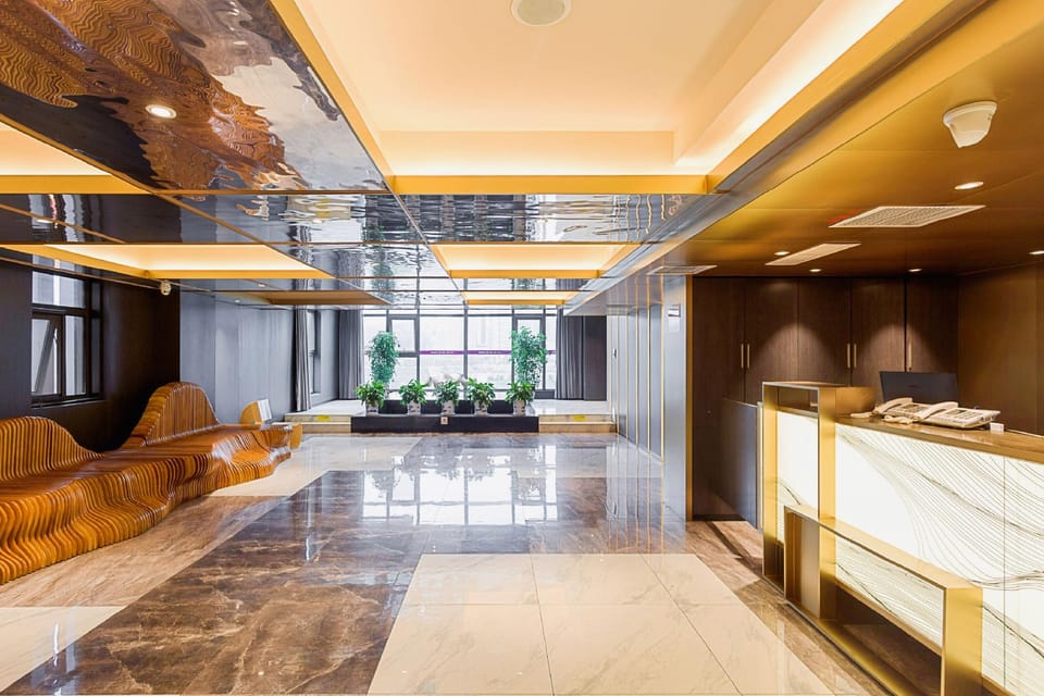 Jinyuan Building Hotel in Shaanxi