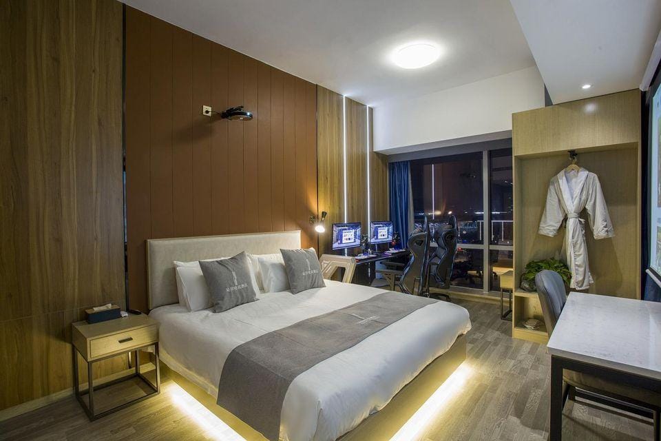 Doris E-sports Apartment (North Square Store of Nanjing South Railway Station) Hotel in Nanjing