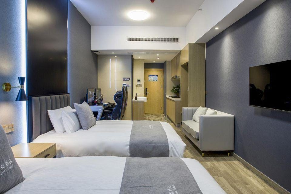 Doris E-sports Apartment (North Square Store of Nanjing South Railway Station) Hotel in Nanjing