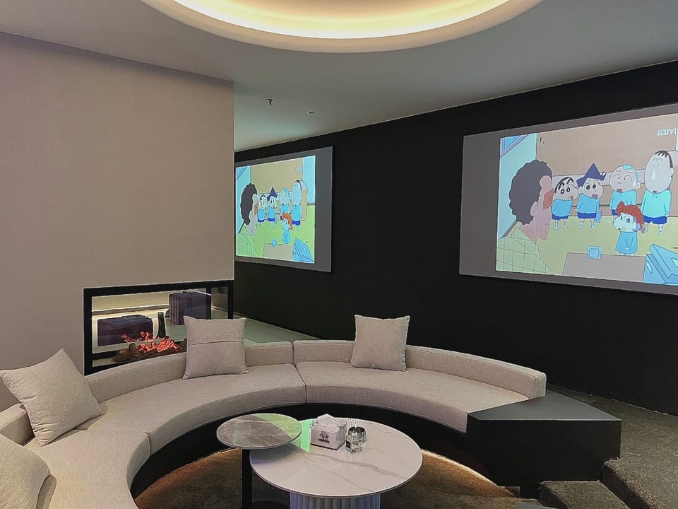 Sanjiao Cat E-sports Cinema Hotel (East New Town International Convention and Exhibition Center) Hotel in Zhejiang