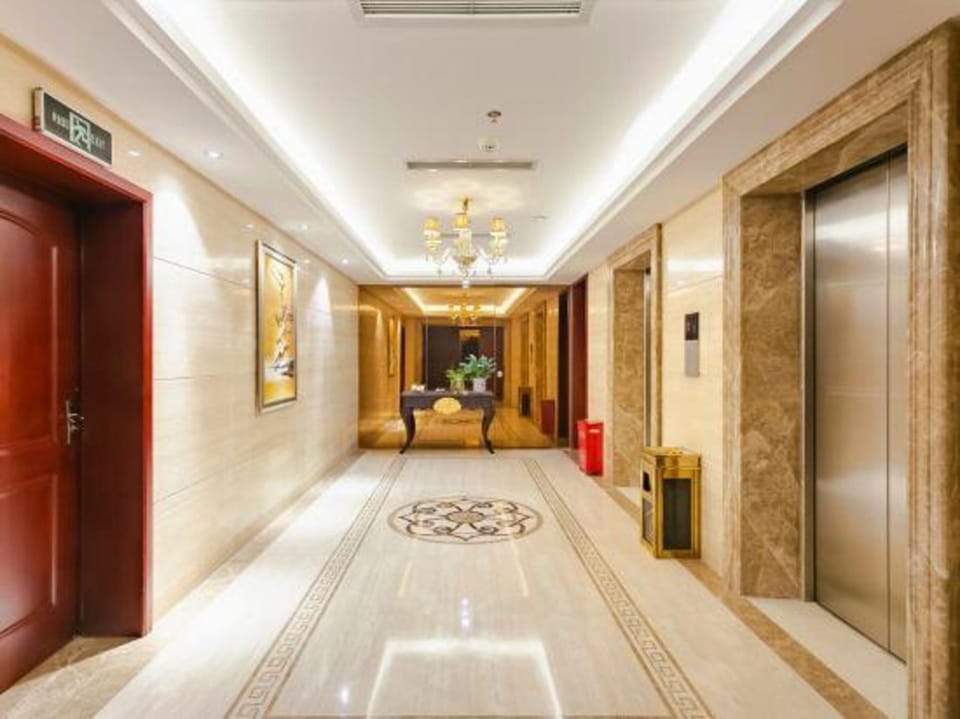 Hongda Golden Bridge Hotel Hotel in Chengdu