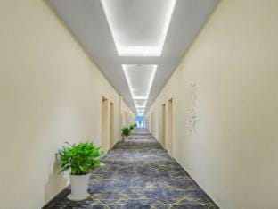 Netfish Electro-sports Hotel (Nanjing Longhua Road Subway Station) Hotel in Nanjing