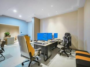 Netfish Electro-sports Hotel (Nanjing Longhua Road Subway Station) Hotel in Nanjing