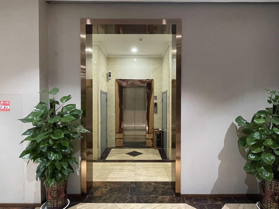 Xuyu Lobster International Hotel Hotel in Jiangsu