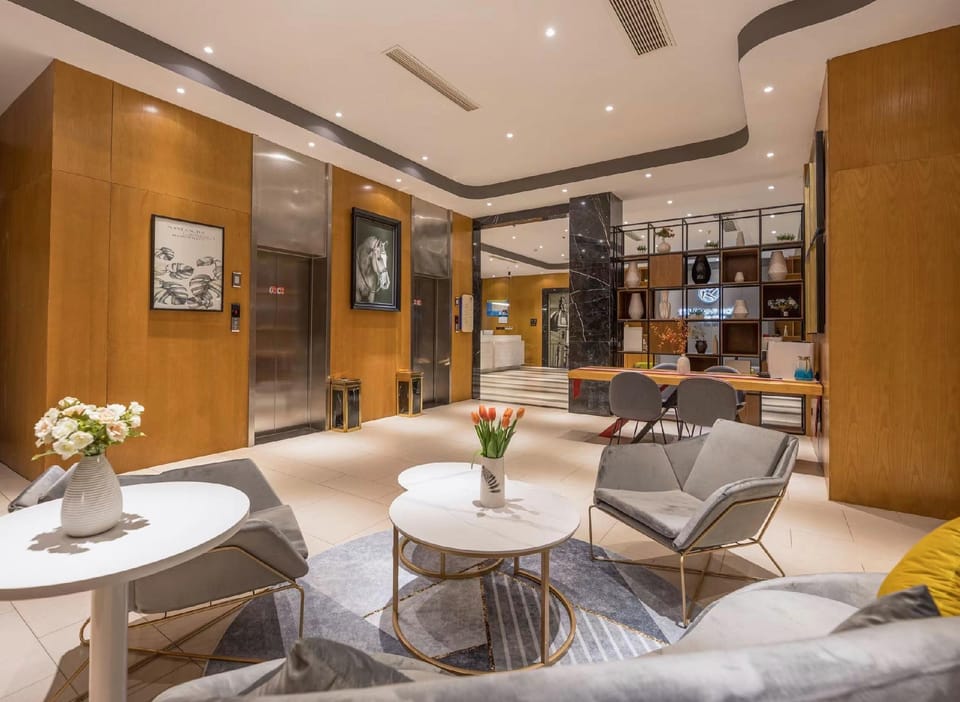 Xingcheng Hotel (Taihu Road branch, Wuyue Plaza, Huzhou) Hotel in Suzhou