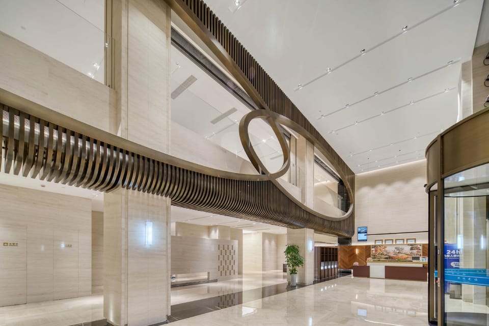 Vienna Zhihao Hotel (Shaoxing North Railway Station) Hotel in Hangzhou