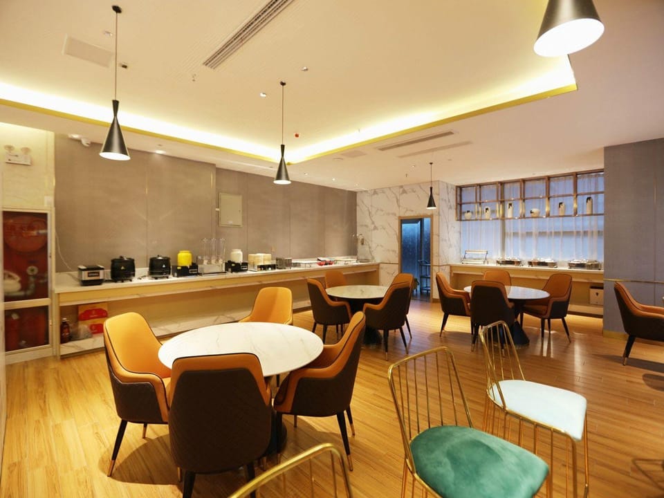 Magnolia Hotel (Zaozhuang Wanda Plaza Tianshan Road) Hotel in Jiangsu