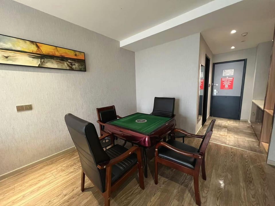 Famili Hotel (Suzhou Weitang Pearl City Branch) Hotel in Suzhou