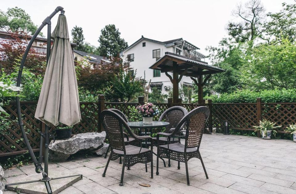 Qingzhilian Green Valley Boutique Hostel Hotel in Hangzhou