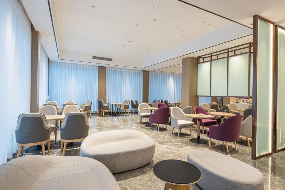 Lavande Hotel (Hengdian Dream Valley Store) Hotel in Zhejiang