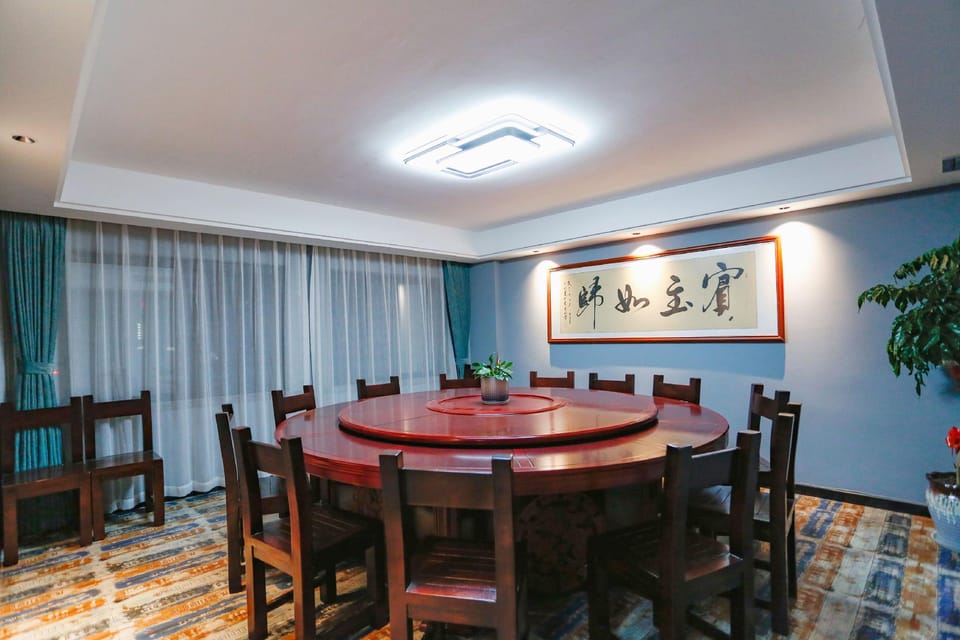 Longshan Star Ronglin Hotel Hotel in Zhejiang