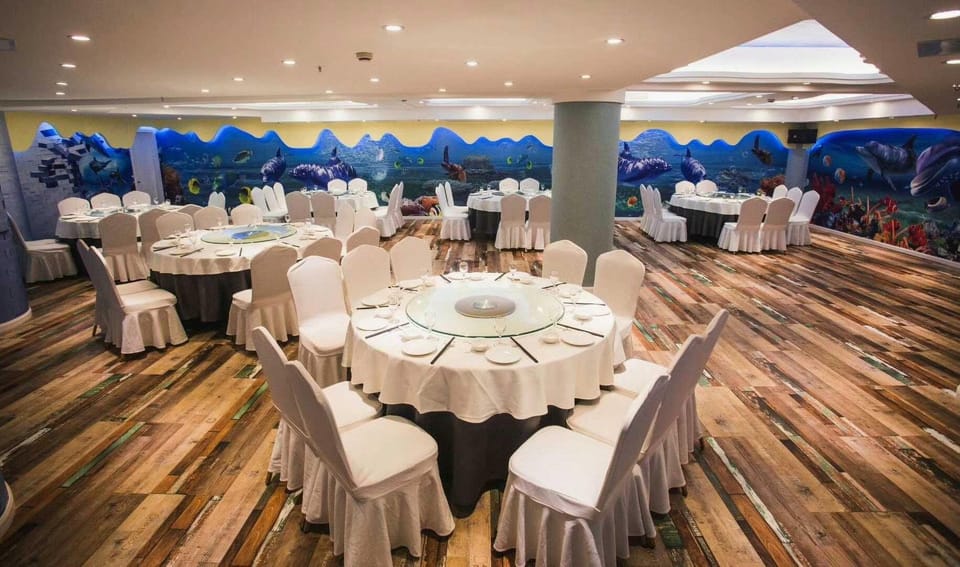Kaiyuan Manju Quzhou Longyou Jinfeng Store Hotel in Zhejiang