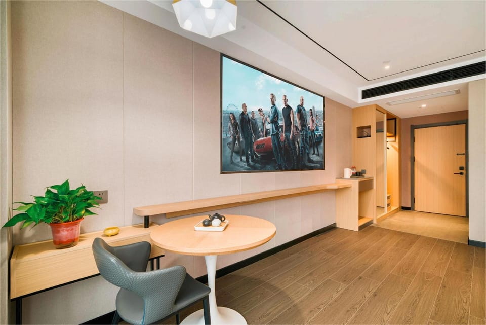 Meibo Light Luxury Hotel (Hangzhou Linping Branch) Hotel in Hangzhou