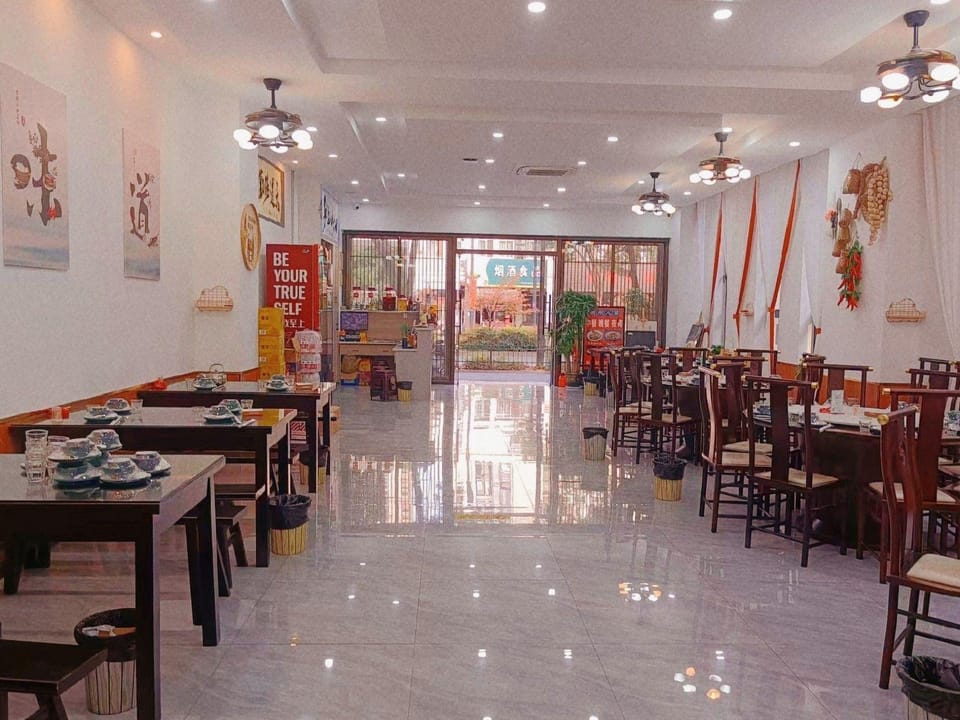 Meibo Light Luxury Hotel (Hangzhou Linping Branch) Hotel in Hangzhou
