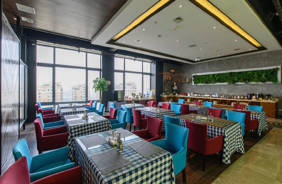 Mofang Hotel (Ningbo Railway Station Business and Technology College) Hotel in Zhejiang