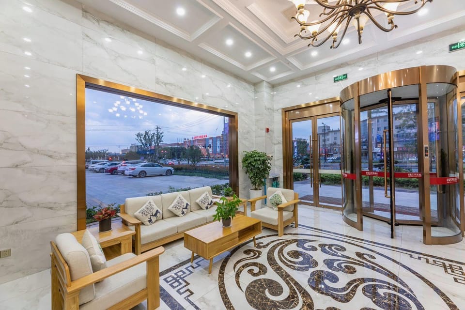 Qinglv S Huanmao Hotel (Jiaxing Honghe Shengyuan Plaza Branch) Hotel in Zhejiang