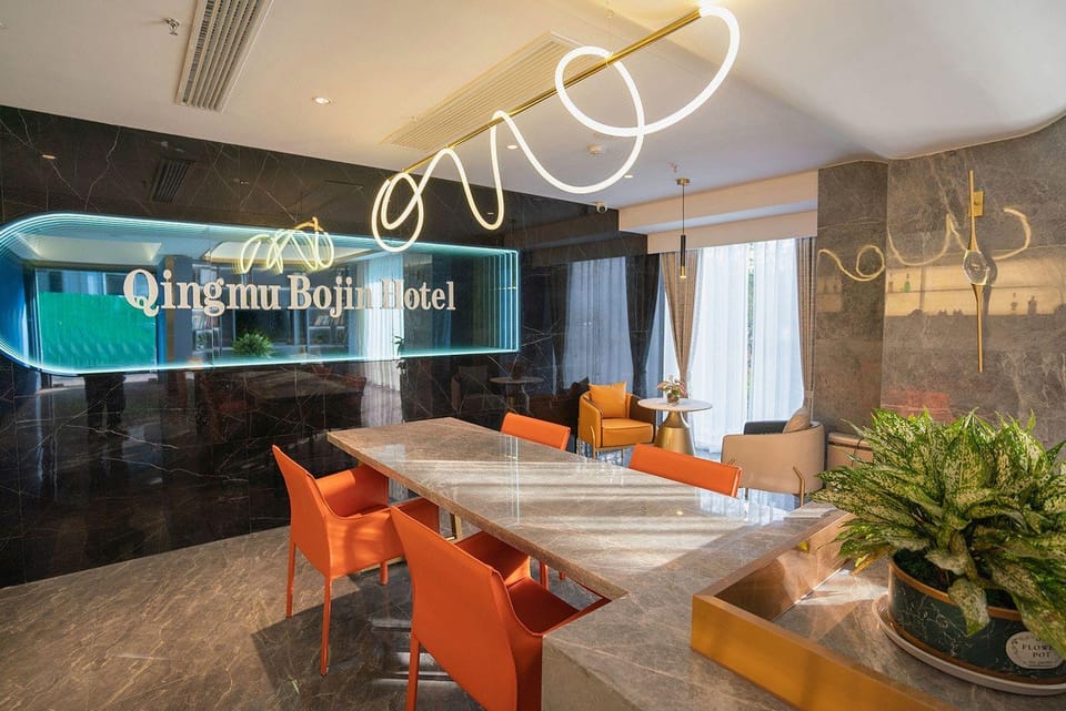 Qingmu Platinum Hotel (Bengbu Wanda Yintai City Branch) Hotel in Jiangsu