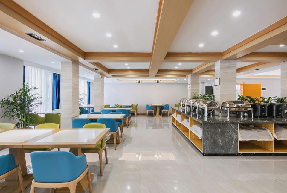 Xiyan Holiday Mountain House Hotel in Zhejiang